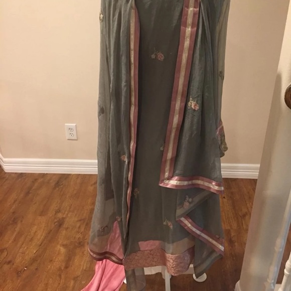 😍❌SOLD ON ♍️♍️♍️❌❌❌ - Picture 3 of 8